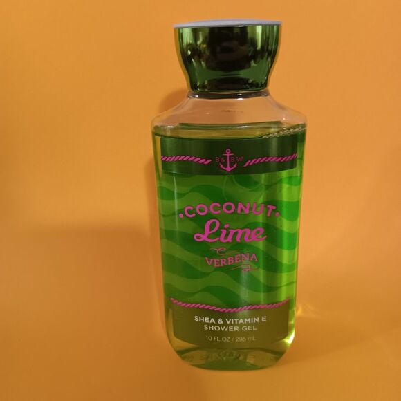 Bath And Body Works  Coconut Lime Shower Gel - Picture 1 of 1